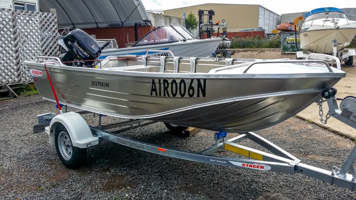 001 - Matts new boat - 20160123